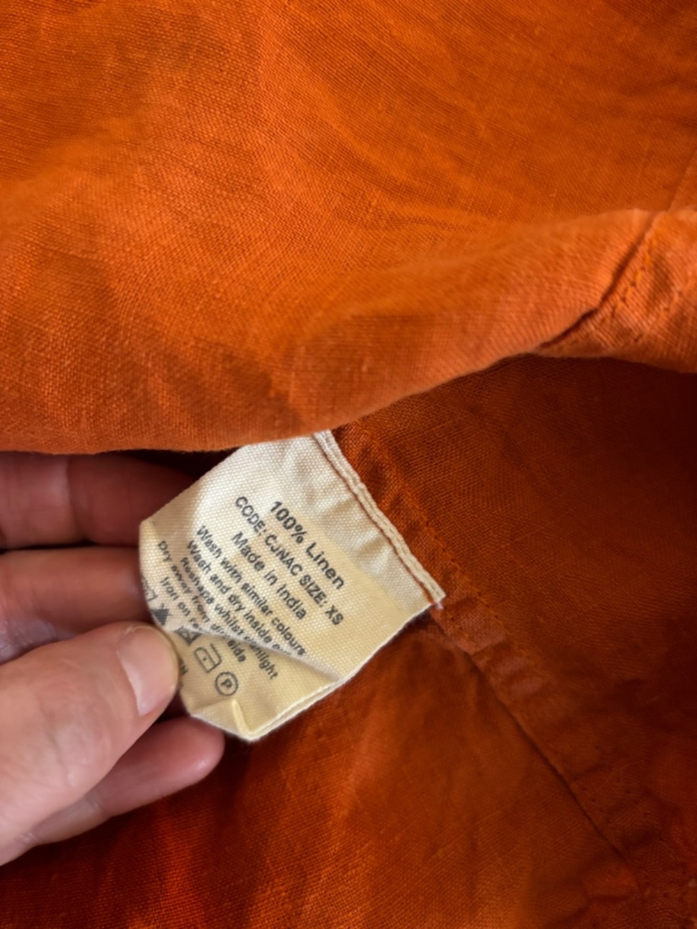 TOAST Slow Fashion Square Neck Linen Tank Top - Picture 5 of 6